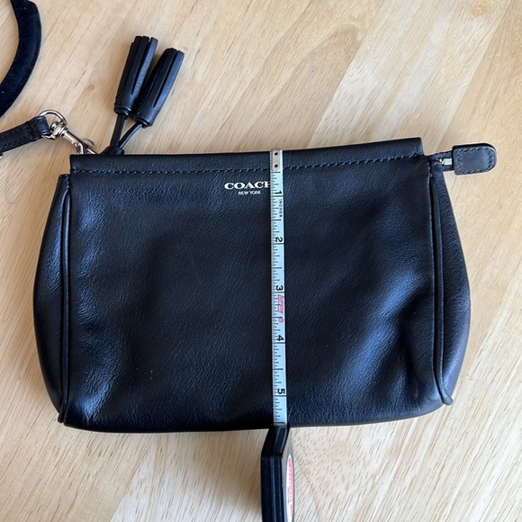 Coach black leather clutch/wristlet - Picture 7 of 7